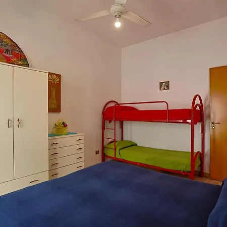 Holiday home Casa Laura 1 A 20 Mt Dalla Di San Pietro in Bevagna